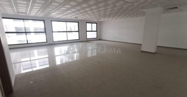 Bureaux à Louer à Agadir - Plateau Founty, 111 m² pour 11 500 DH