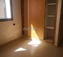 À louer : Appartement vide de 2 pièces à Hay Mohammadi, Agadir – 4 000 DH par mois.