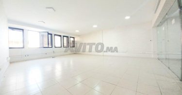 À LOUER : LOCAL COMMERCIAL 90 m² À AGADIR