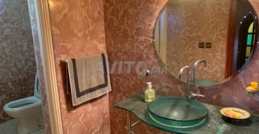 À louer : Riad meublé de 3000 m² dans la région d'Agadir - 14 villas et riads disponibles à Agadir pour 20 000 DH.