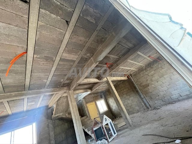 À vendre : 4 villas et riads à Hay Al Farah, Agadir - Villa gros œuvre de 164 m² semi-finie à Farah 1 - Prix : 2 200 000 DH.