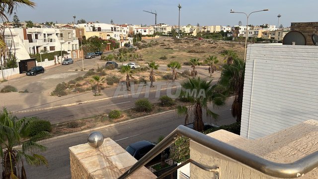 "Agadir : 8 Villas et Riads Modernes avec Vue sur Mer - Founty, 5 Chambres, 240 m²"