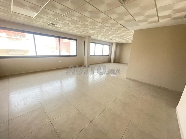 "Agadir : Bureau de 76 m² à louer au cœur du centre-ville - 9 500 DH"