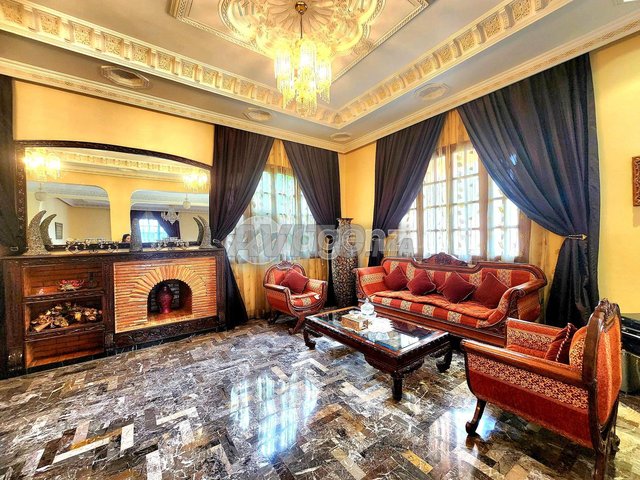 Annonce AGENZ.MA : 20 Villas et Riads à vendre à Agadir - Illigh - Villa de 1000 m², 5 chambres, 3 salles de bain - 10 000 000 DH