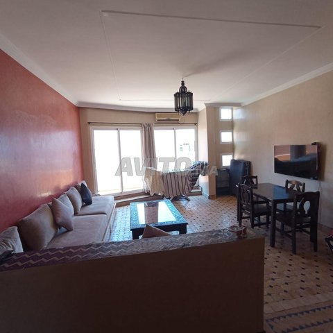 Appartement à louer à Agadir, Arghoud - Longue durée, près de la plage d'Imi Ouaddar, 2 chambres, 90 m², 7 000 DH.