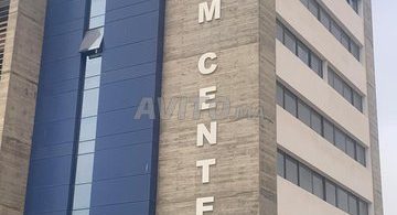 Bureaux Neufs de 53 m² au Centre d'Affaires Salam, Agadir - 5 500 DH