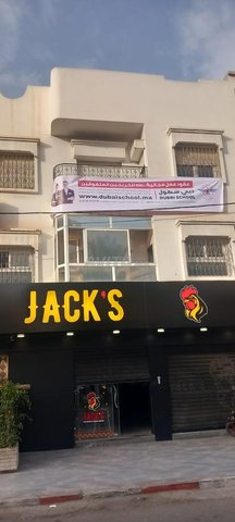 Local commercial à louer à Agadir, Hay Salam - Snack à 25 000 DH