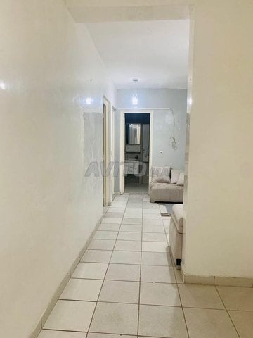 Offre Exceptionnelle : Appartement de 80 m² à Agadir, Av des Far - Prix Réduit à 5 500 DH