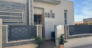 Villa moderne à louer en longue durée à Agadir