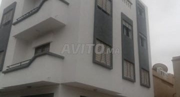 Maisons et Villas à vendre à Agadir, Ennahda : 3 chambres, 2 salles de bains, 80 m². Prix sur demande – Agadir.