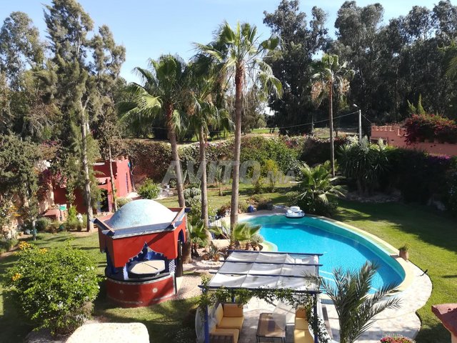 8 Villas et Riads à Agadir, Arghoud : Magnifique Riad 5 chambres, 2218 m² pour 13 899 999 DH