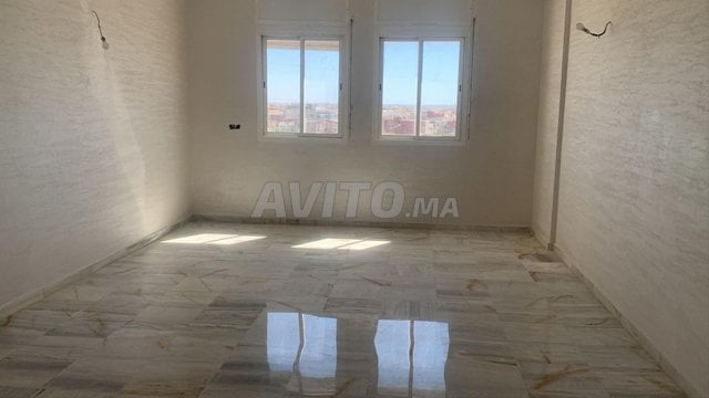 À vendre : 3 appartements à Agadir, Cité Adrar - 2 chambres, 78 m² pour 760 000 DH.