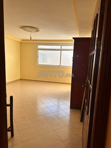 À vendre : Appartement 1 chambre avec salon et terrasse, Agadir - 60 m², 4 000 DH