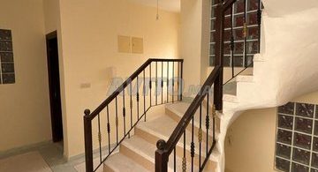 AM IMMOBILIER AGADIR - Maisons et Villas à vendre à El Houda, Agadir
Maison à vendre dans le quartier Al Houda - 150 m², Agadir
Prix sur demande