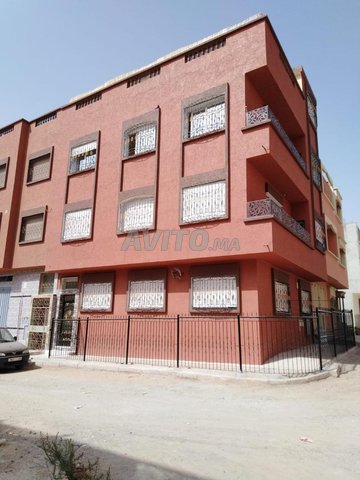 Annonce : Appartement de 280 m² à vendre à Agadir - 7 pièces, 4 chambres, 2 salles de bain - 2 350 000 DH