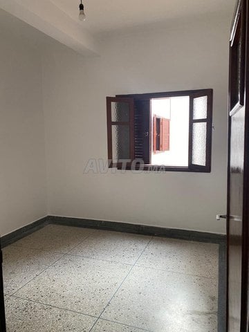 Appartements à louer à Agadir, Hay Dakhla - Appartement de 100 m² réservé aux filles, 3 pièces pour seulement 3 600 DH.