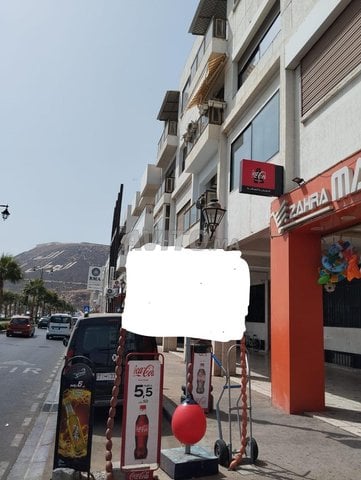 "Local commercial à vendre – Av. Mohammed V, Agadir - 2 500 000 DH"