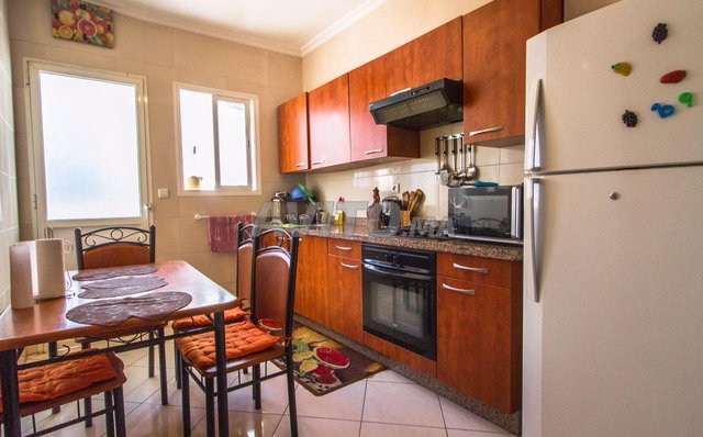 Locations de vacances à Agadir, Hay Salam : Appartement climatisé à 5 minutes de la plage - 5 personnes à 250 DH.