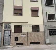 "Maison à vendre 219 m² à Agadir - Les Amicales, 6 chambres, 4 salles de bain, 1 800 000 DH"