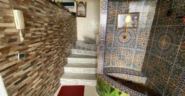 Maison élégante à vendre dans le quartier Amicales, Agadir - 100 m² pour 1 600 000 DH.