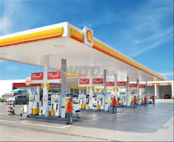 Terrains et fermes à Agadir : Ancienne station-service avec potentiel de projet rentable - Prix sur demande.