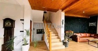 Vente de 6 Villas et Riads à Agadir, Illigh - Superbe villa dans le quartier Illigh de 333 m² à 6 700 000 DH.