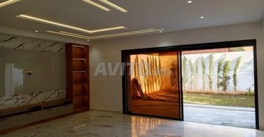 Villas et Riads à Agadir, Ben Serguaou : Belle et élégante villa dans le quartier d'Agroud, 2 chambres, 129 m² - 4 600 000 DH