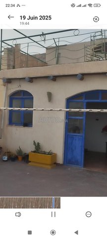 "À Vendre à Agadir : 3 Villas et Riads à Tamraght, Titres à Tamghart – 352 m² au prix de 2 400 000 DH"