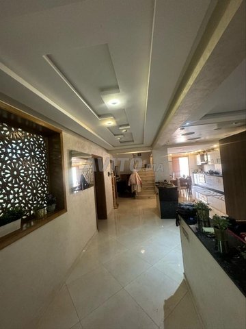 À vendre : Superbes Villas et Riads à Agadir, Hay Najah - 6 pièces, 340 m², en plein centre d'Agadir. Prix sur demande.