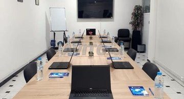 Bureau Équipé de 40 m² à Agadir pour Activités Professionnelles - 5 500 DH