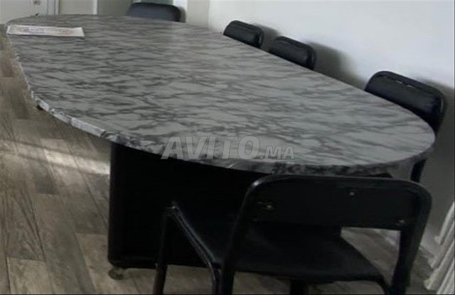 Bureaux à Agadir, Hay Massira : Salle de réunion à 400 DH
