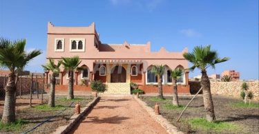 Grande Villa à Vendre à Aglou Plage, Agadir - 6 Chambres, 4 Salles de Bain, 1100 m² - Demandez le Prix !