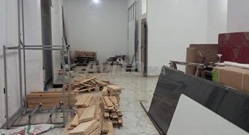 Local Commercial à Vendre - Résidence R3, Hay Mohammadi, Agadir - 740 000 DH