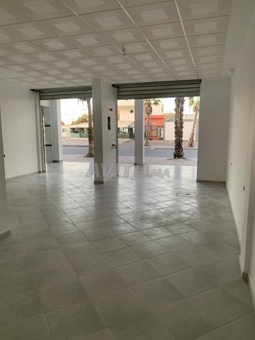 Local neuf de 80 m² à Agadir, emplacement stratégique - 8 750 DH