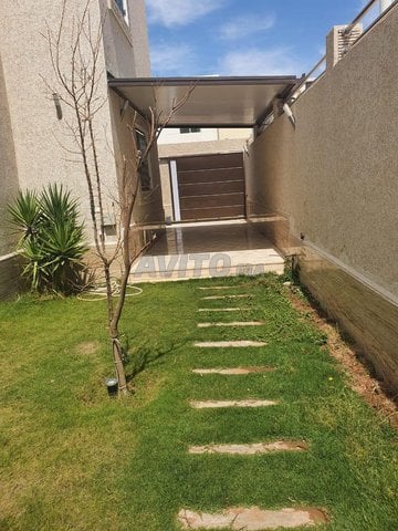 MIGA CLÉ - 2 Villas et Riads à Agadir, Tilila : Villa à Vendre à Tilila, 4 Chambres, 289 m² - 4 800 000 DH