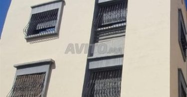 Maisons à vendre à Agadir, Cité Adrar - Maison de deux étages avec garage, 64 m², à 1 500 000 DH.