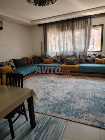 Titre amélioré : À vendre : Appartement de 92 m² sur l'Avenue Al Mokaouama à Agadir