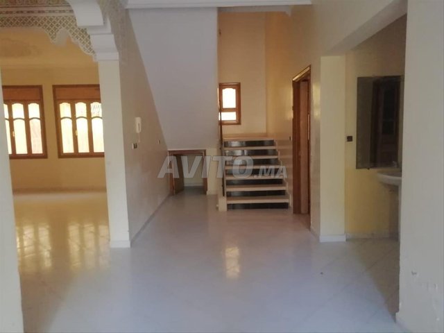 5 Villas et Riads à Agadir, Agadir Oufella : Belle villa à Tiznit de 250 m² à 1 800 000 DH.