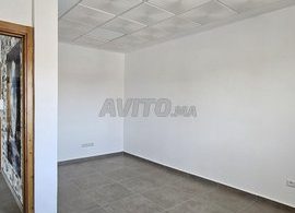 À louer : Plateaux de bureaux neufs de 73 m² avec 2 espaces à Talborjt, Agadir - Demandez le prix !