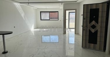 "Agadir : Appartement 3 chambres avec salon de 102 m² à Hay Mohammadi - 1 020 000 DH"