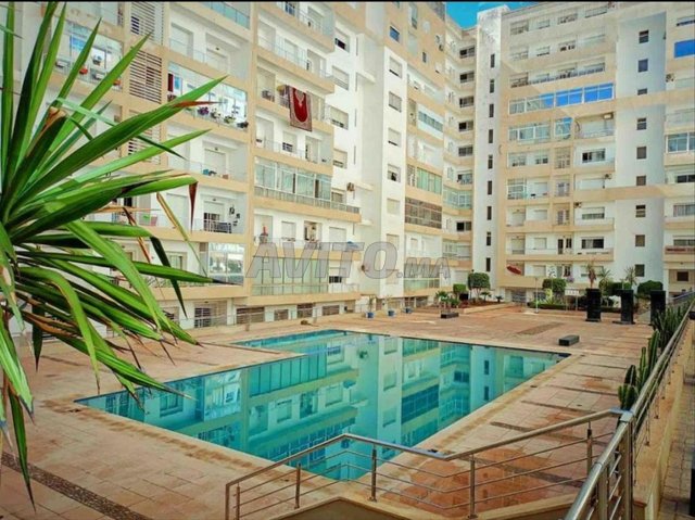 Appartements à Agadir, Hay Mohammadi : Appartement Islane avec piscine, 2 chambres, 1 salle de bain – 1 220 000 DH.