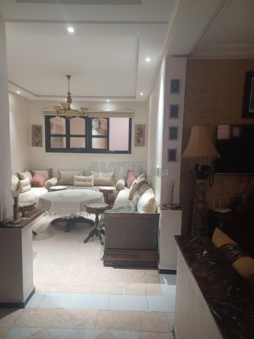 Appartements à vendre à Agadir, Hay Dakhla - 2 chambres, 80 m², prix sur demande.