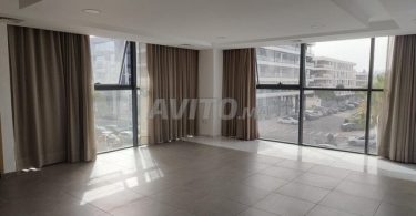 Bureau de 103 m² à Agadir, Founty - Agadir Bay (au-dessus de Paul) - 16 900 DH