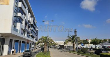 Location de Bureau de 99 m² à Agadir - 1er Étage avec Place de Parking