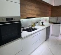 Locations de vacances à Agadir : Appartement bien meublé, 5+2 personnes, 2400 DH dans la Cité Adrar