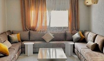 Locations de vacances à Agadir : Appartement meublé au centre-ville, Avenue FAR, 5+ à 2 800 DH.
