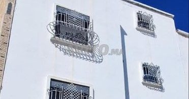 « Maison à vendre à Agadir, Cité Adrar - Emplacement idéal - 2 chambres, 64 m², 1 350 000 DH »