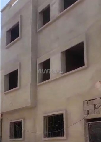 Maison à vendre à Agadir, quartier Al-Batwar, 2 chambres, 67 m², 1 600 000 DH.