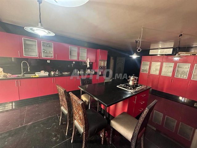 "Superbe Villa de Luxe à Vendre à Agadir, Quartier Iligh - 5 chambres, 1357 m² pour 11 000 000 DH"