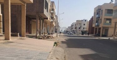 Vente de Terrain Commercial de 80 m² à Cité Adrar, Agadir - 1 400 000 DH